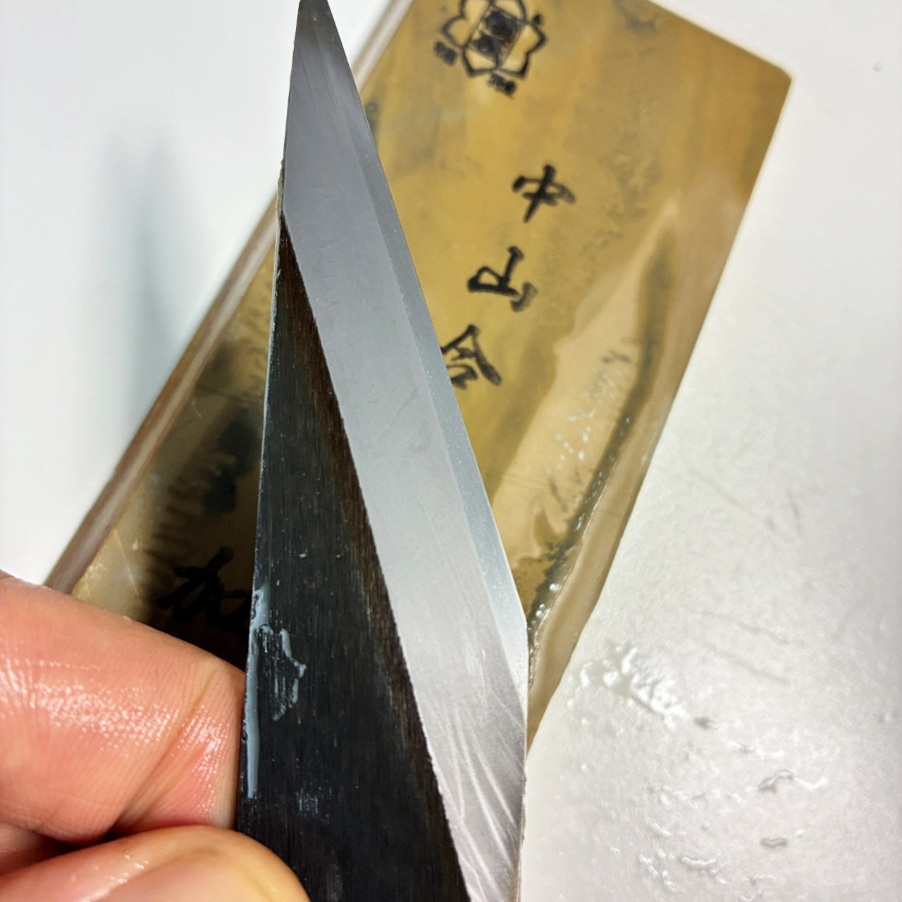 135g 硬さ3.5 巣板 中山合砥 正本山 京都 天然砥石