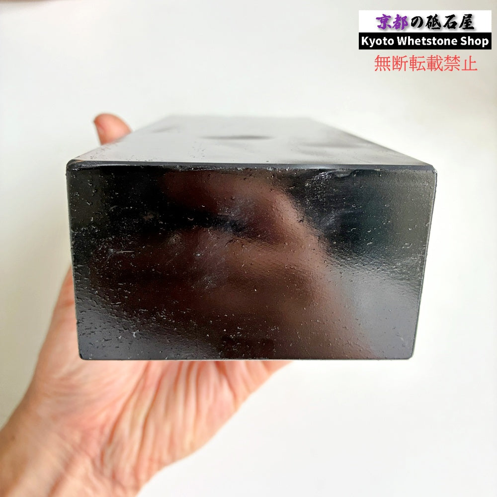 2350g 硬さ3  対馬砥石 長崎 天然砥石