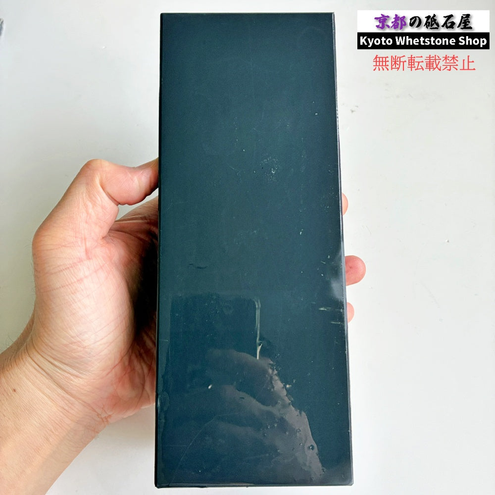 2300g 硬さ3  対馬砥石 長崎 天然砥石