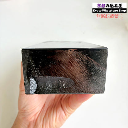 2350g 硬さ3  対馬砥石 長崎 天然砥石