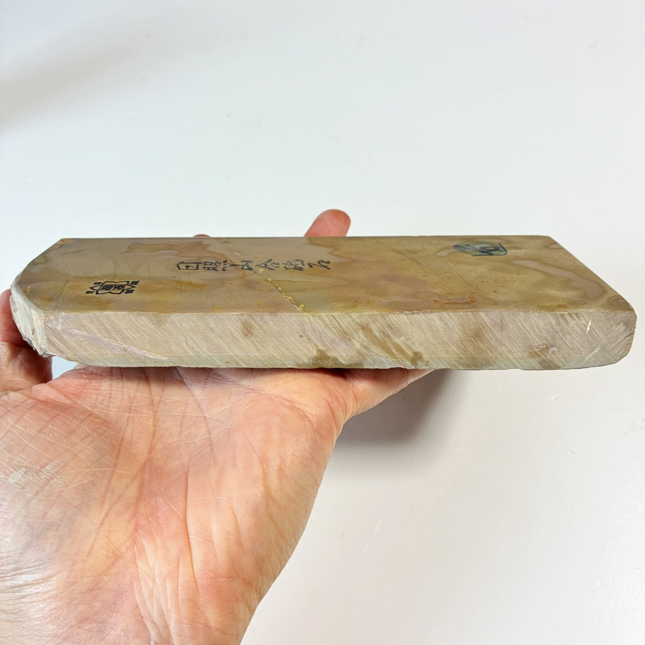 ウロコと蓮華 705g 硬さ2.5 巣板 日照山合砥  正本山 京都 天然砥石