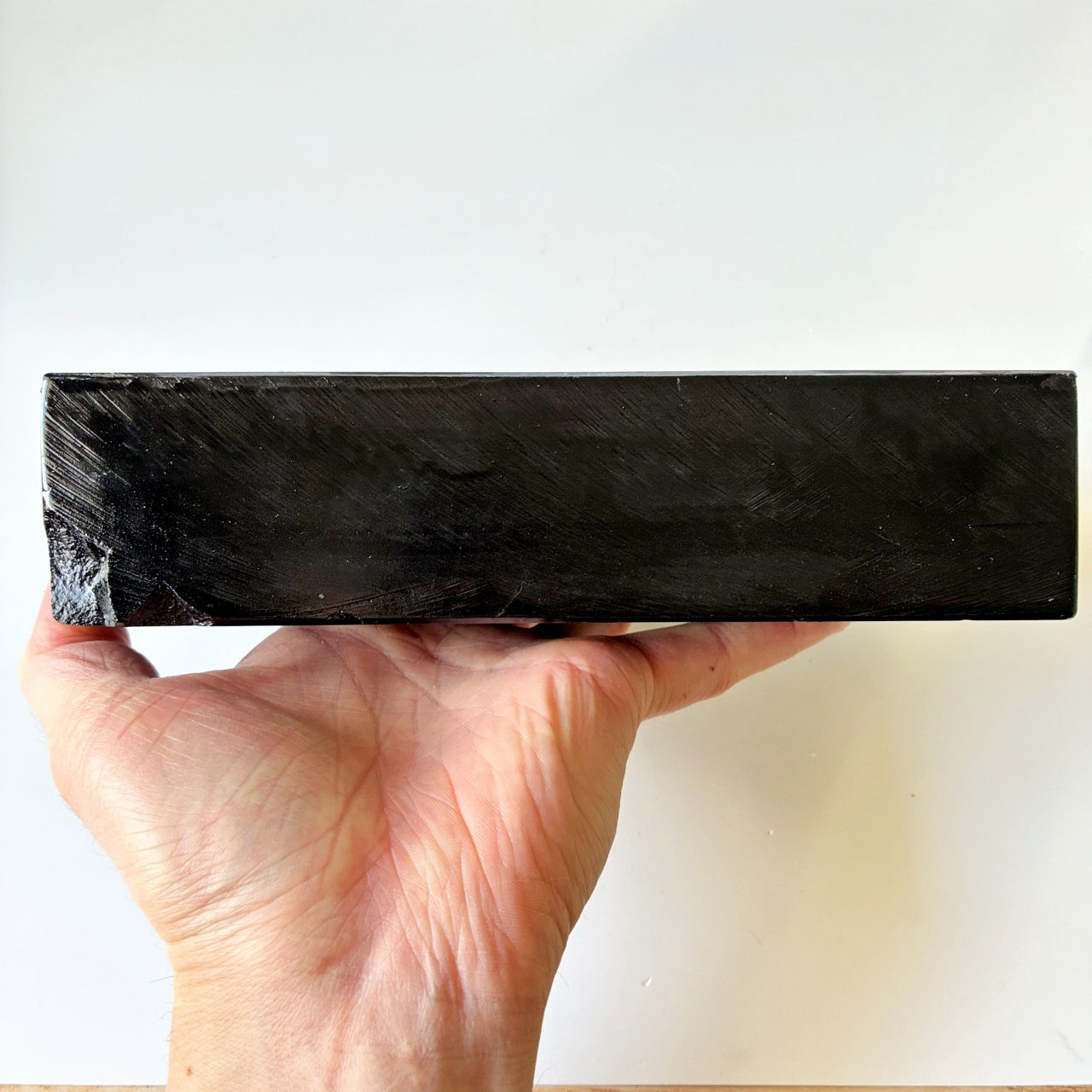 2350g 硬さ3  対馬砥石 長崎 天然砥石