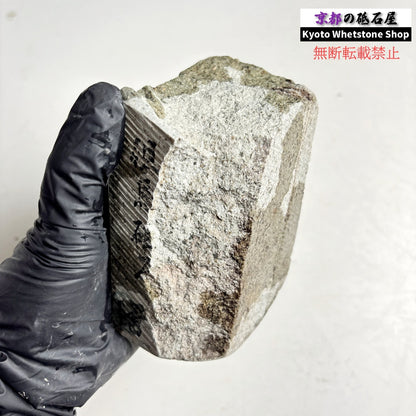 745g 硬さ4  但馬砥石 兵庫 天然砥石