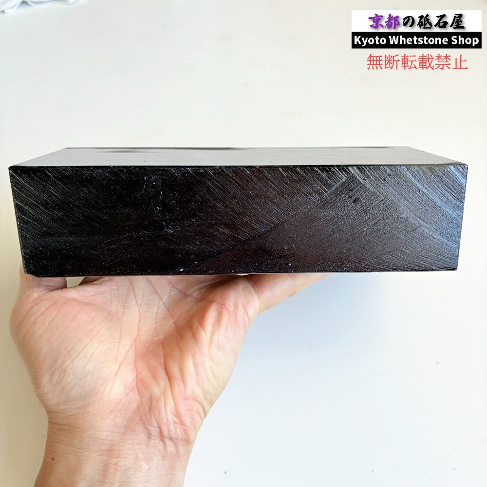 2360g 硬さ2.5  対馬砥石 長崎 天然砥石