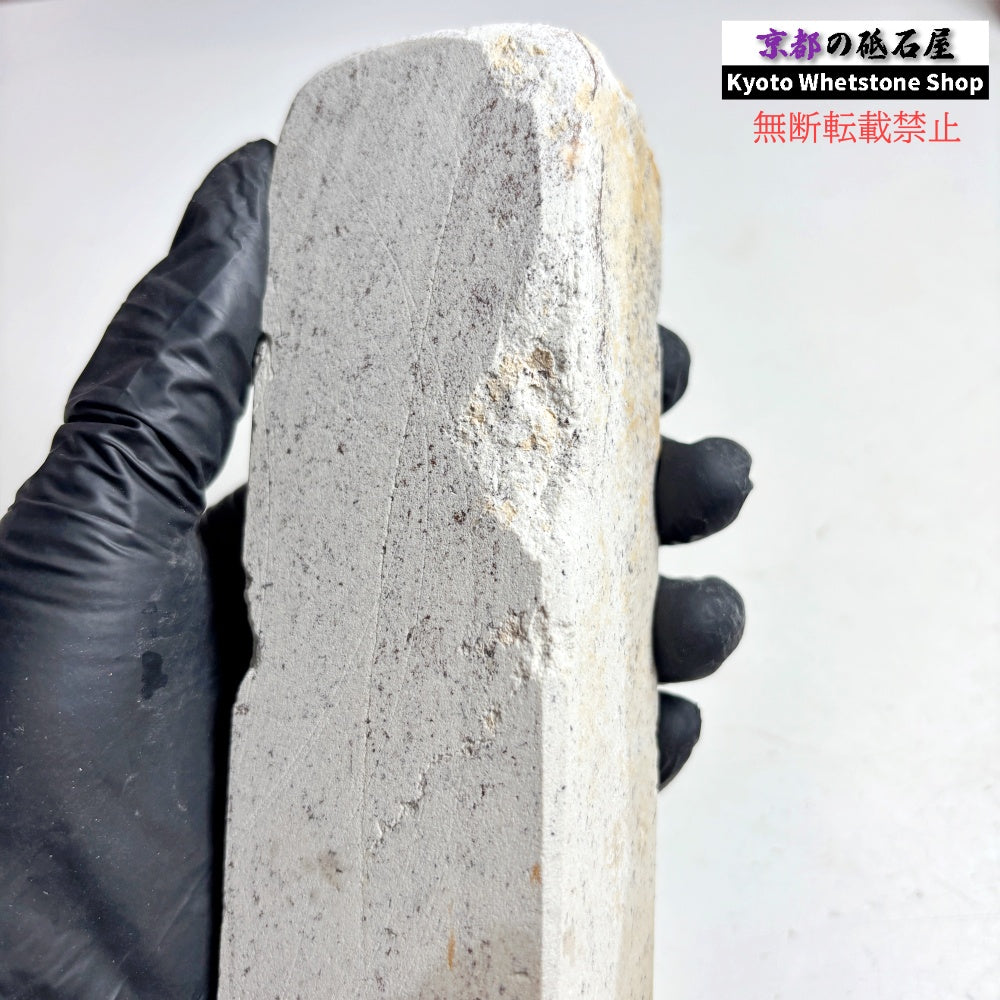 1980年代モノ 紫は昔の証拠 615g 硬さ軟め  備水砥 熊本 天然砥石