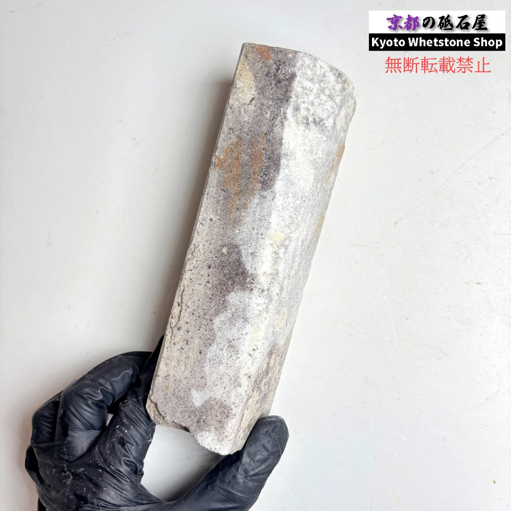 1980年代モノ 紫は昔の証拠 565g 硬さ軟め  備水砥 熊本 天然砥石