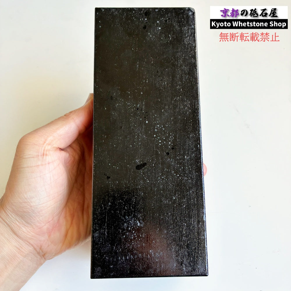 2360g 硬さ2.5  対馬砥石 長崎 天然砥石