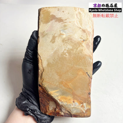 940g 硬さ3.5～4.0 巣板 中山合砥  正本山 京都 天然砥石