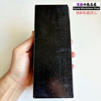 2360g 硬さ2.5  対馬砥石 長崎 天然砥石
