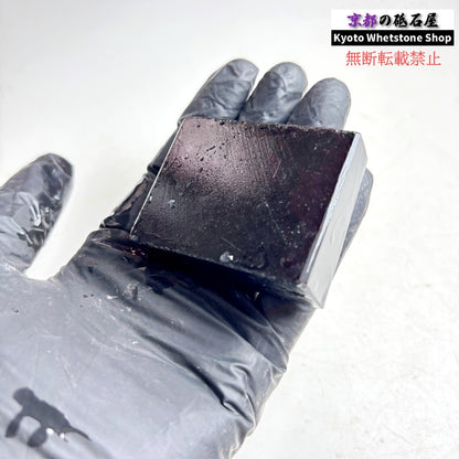 99g 硬さ3  対馬名倉 長崎 天然砥石