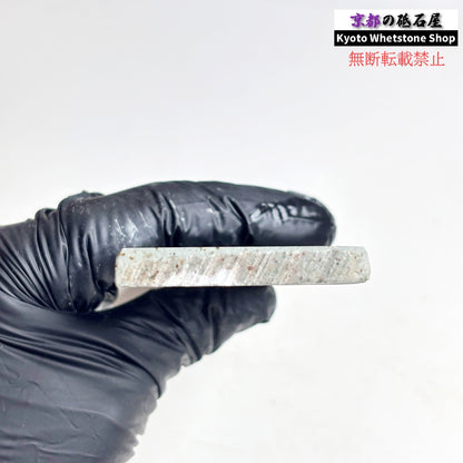 145g 硬さ中間  但馬砥石 兵庫 天然砥石
