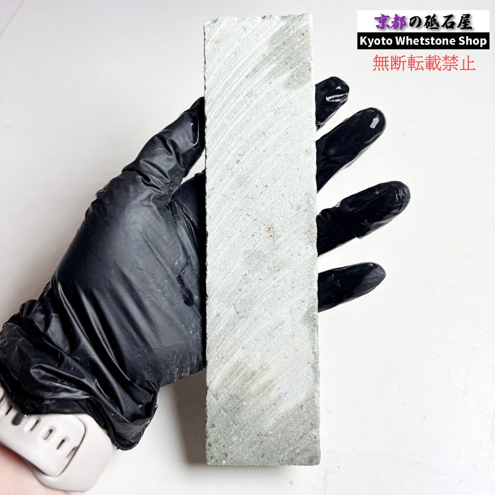 140g 硬さ中間  但馬砥石 兵庫 天然砥石