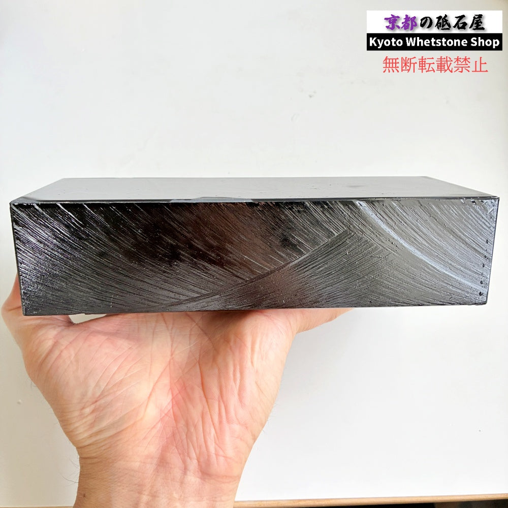 2300g 硬さ3  対馬砥石 長崎 天然砥石