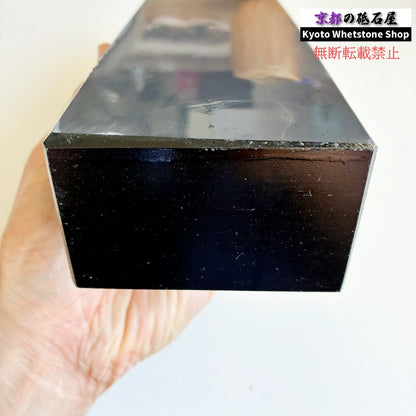 2330g 硬さ2.5  対馬砥石 長崎 天然砥石