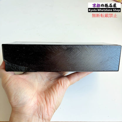 2330g 硬さ2.5  対馬砥石 長崎 天然砥石
