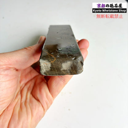195g 硬さ軟め  丹波青砥 正本山 京都 天然砥石