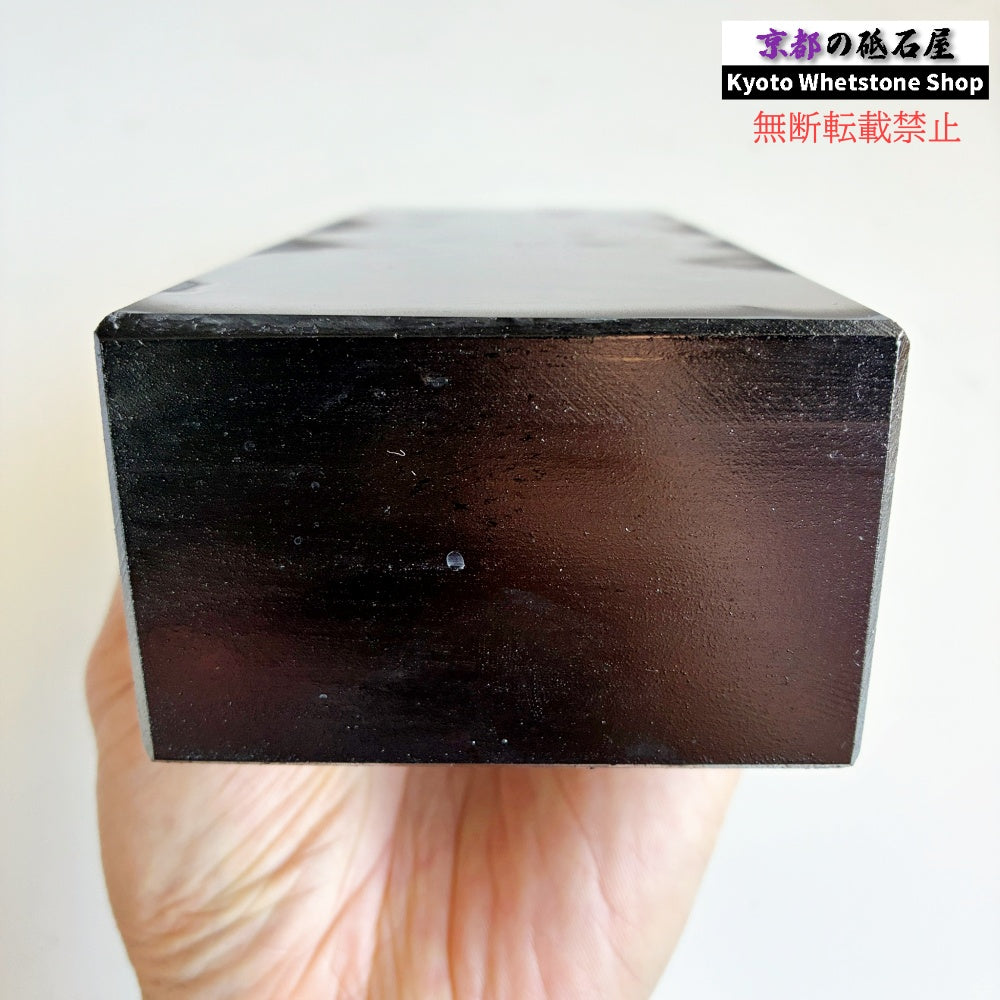 2400g 硬さ2.5  対馬砥石 長崎 天然砥石