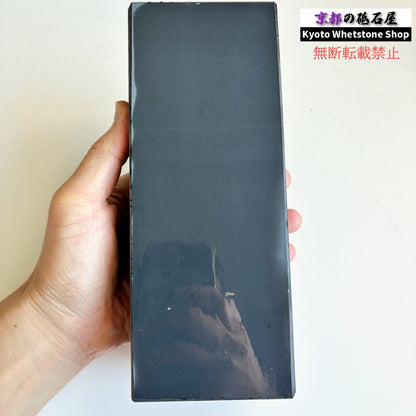 2200g 硬さ2.5  対馬砥石 長崎 天然砥石