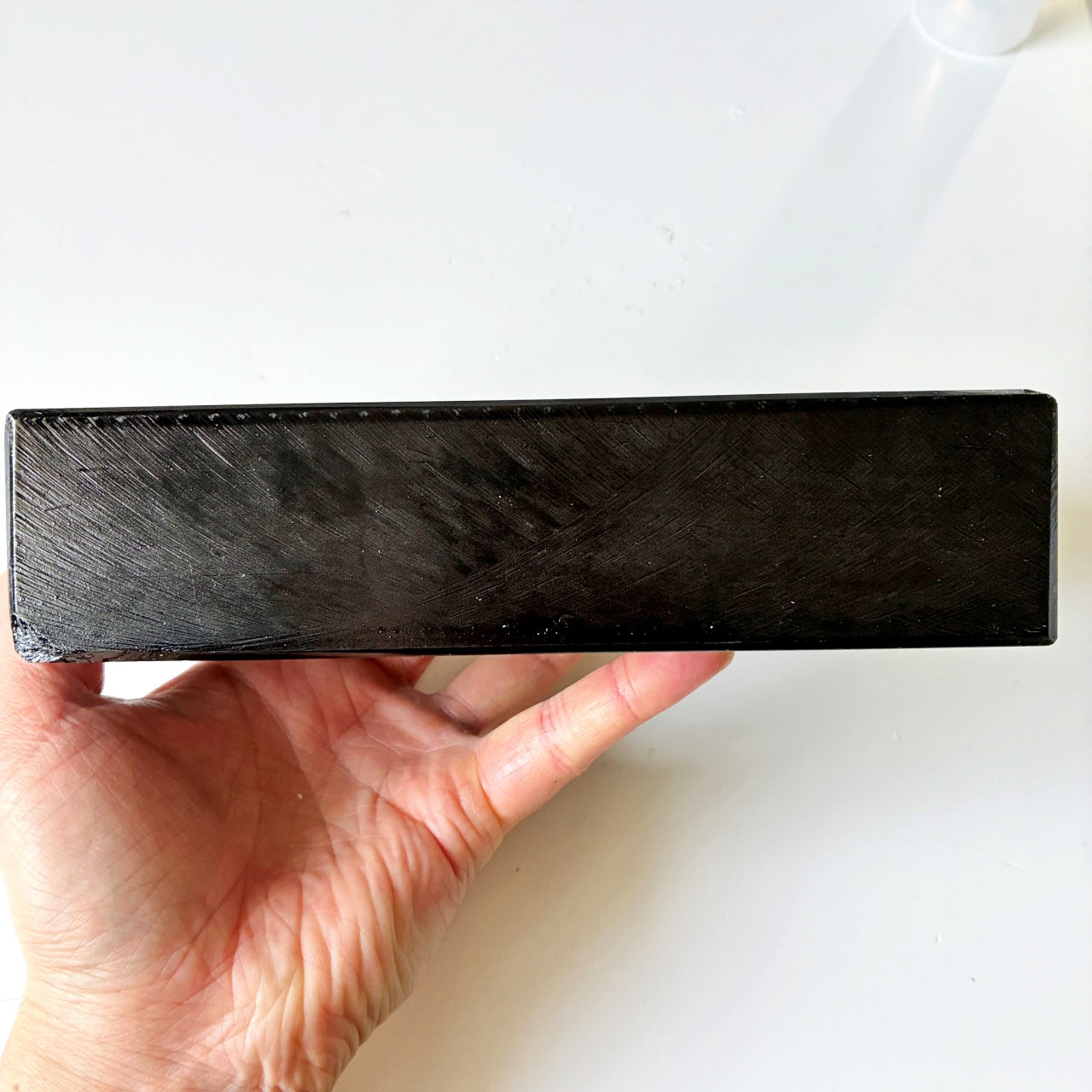 2400g 硬さ3  対馬砥石 長崎 天然砥石