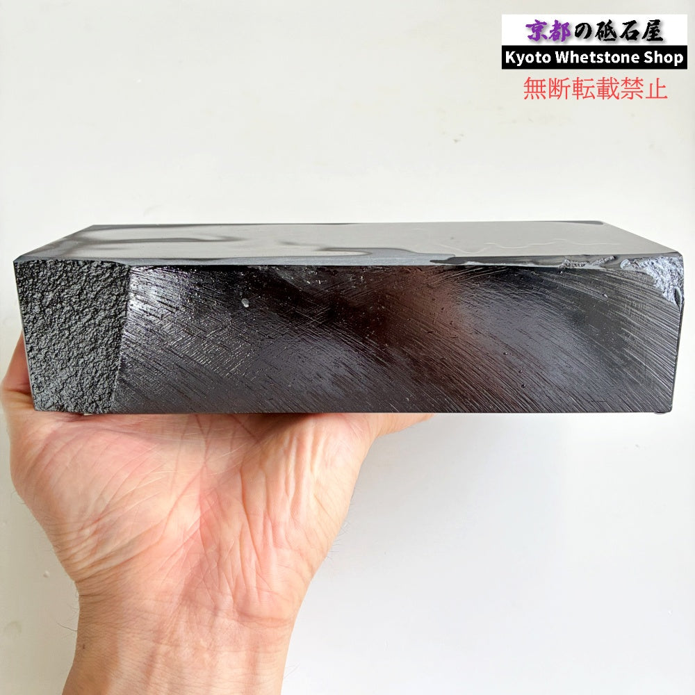 2335g 硬さ3  対馬砥石 長崎 天然砥石