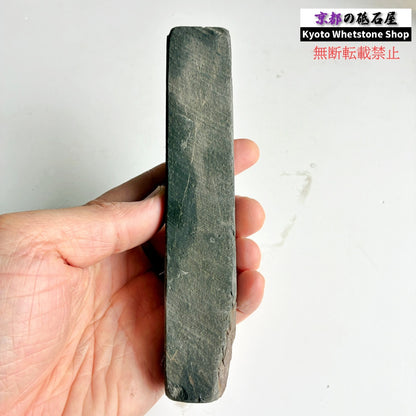 190g 硬さ軟め  丹波青砥 正本山 京都 天然砥石