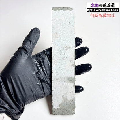 125g 硬さ中間  但馬砥石 兵庫 天然砥石