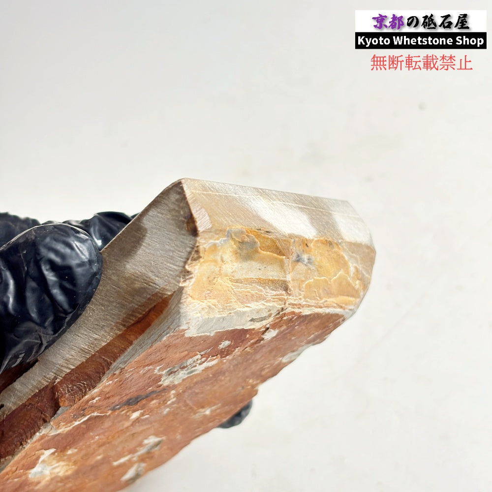 445g 硬さ4.0～4.5 巣板 中山合砥  正本山 京都 天然砥石