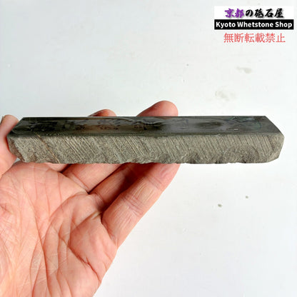 170g 硬さ軟め  丹波青砥 正本山 京都 天然砥石