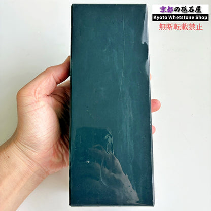 2420g 硬さ3  対馬砥石 長崎 天然砥石
