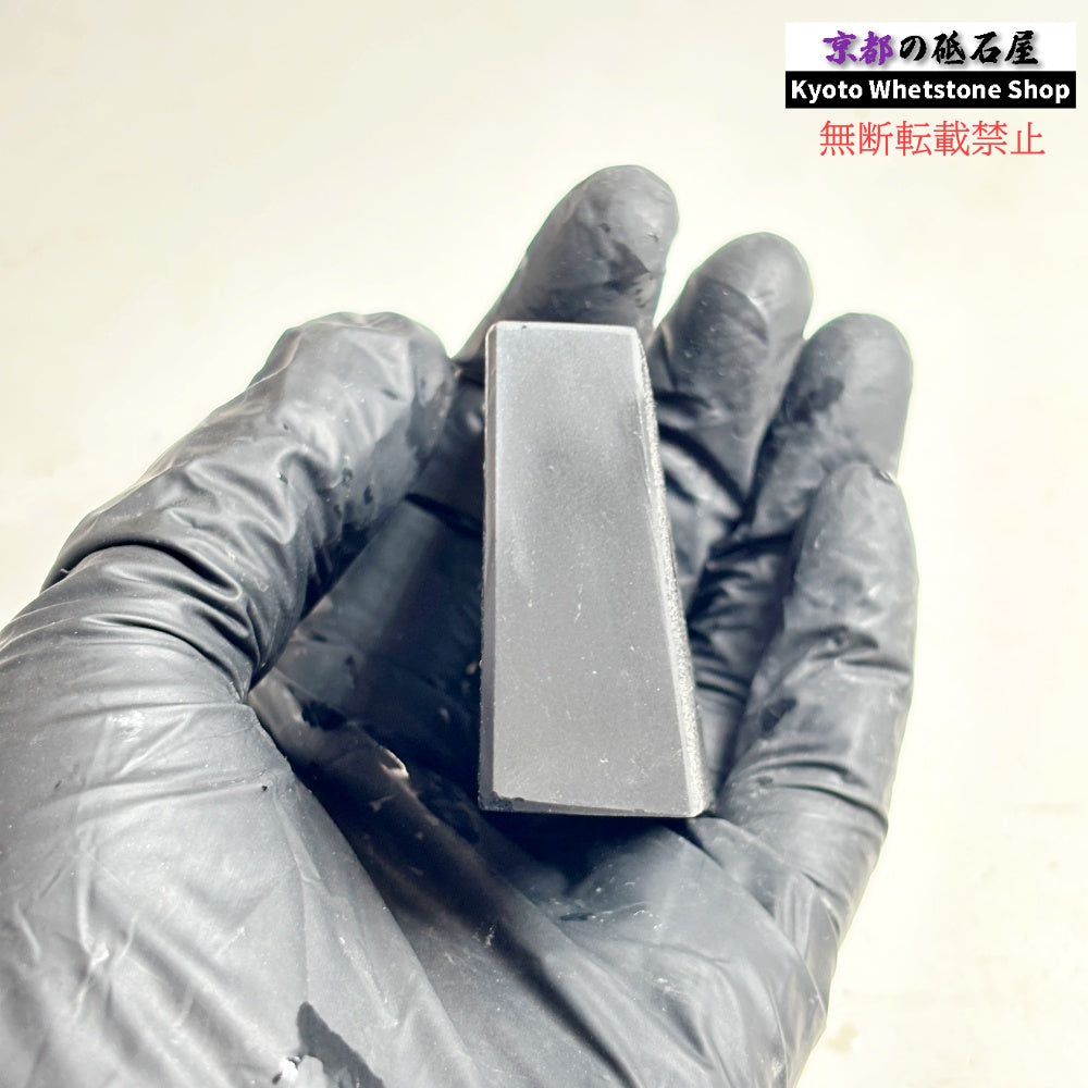 99g 硬さ3  対馬名倉 長崎 天然砥石