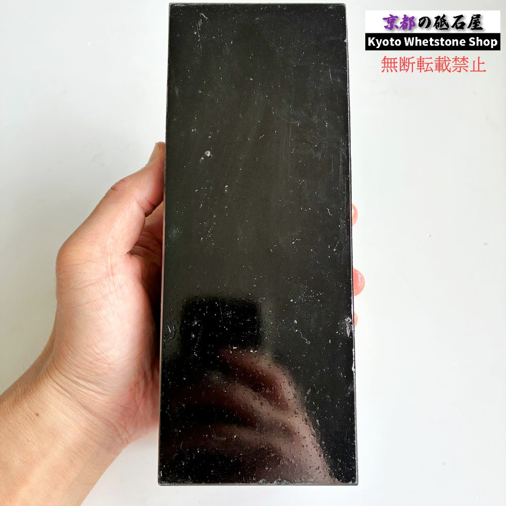 2375g 硬さ3  対馬砥石 長崎 天然砥石