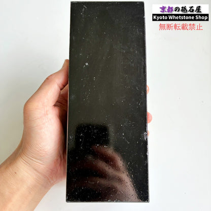 2375g 硬さ3  対馬砥石 長崎 天然砥石