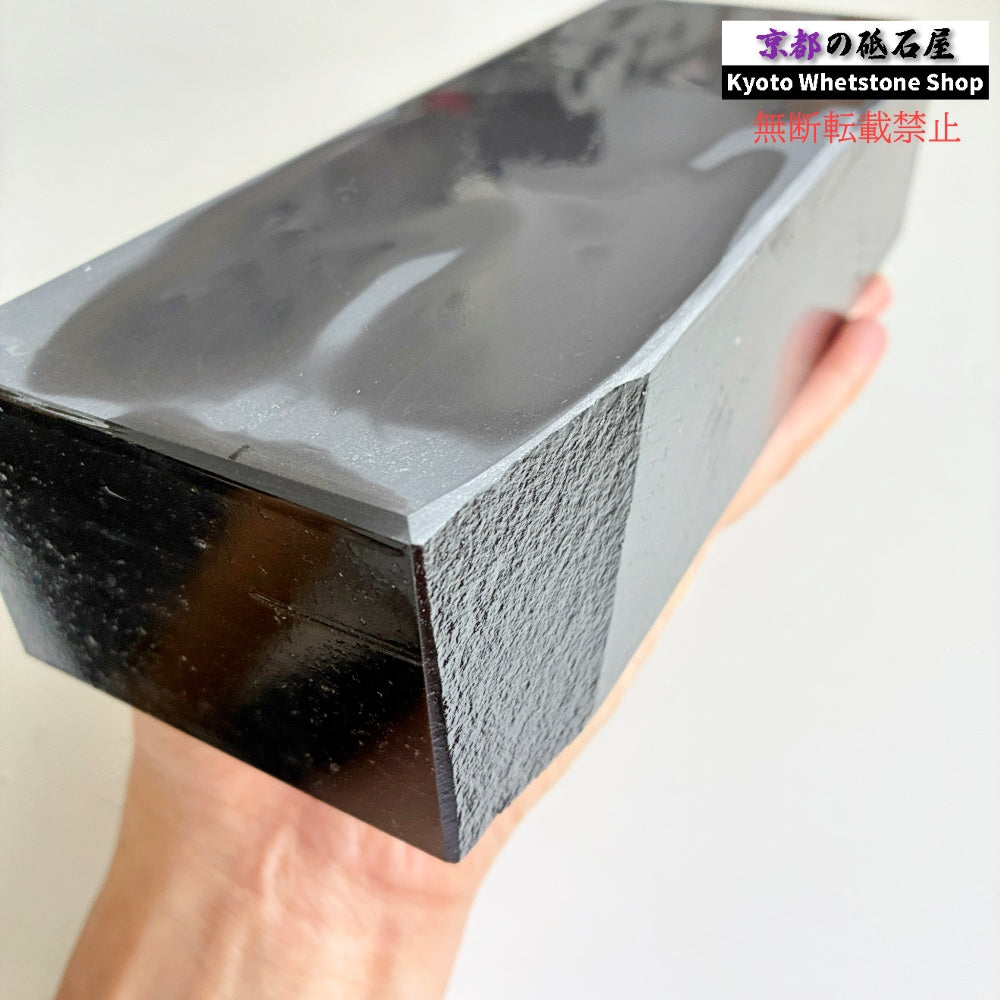 2335g 硬さ3  対馬砥石 長崎 天然砥石