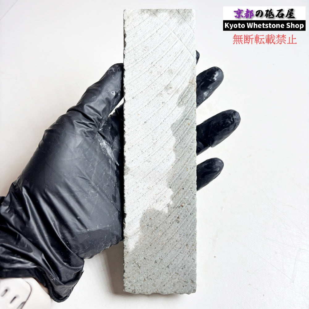 140g 硬さ中間  但馬砥石 兵庫 天然砥石