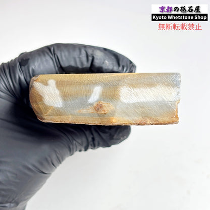 上質・中山にしては軟め 630g 硬さ2.5～3.0 巣板 中山合砥  正本山 京都 天然砥石