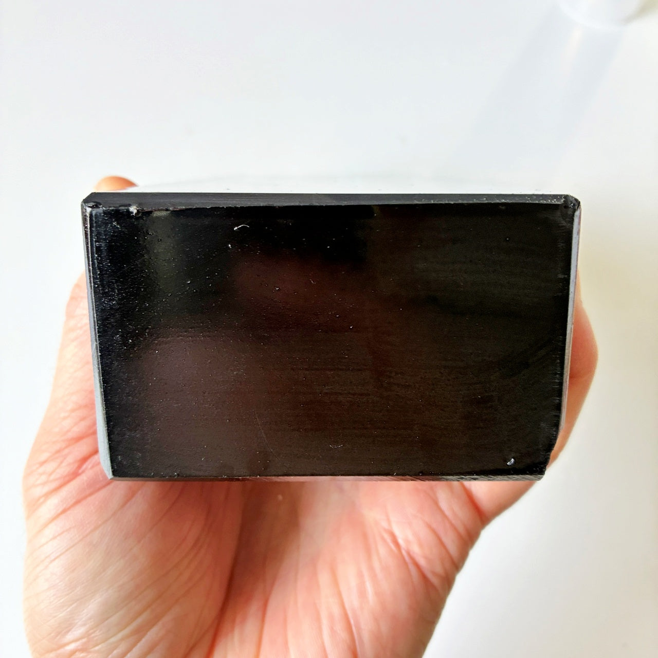 2400g 硬さ3  対馬砥石 長崎 天然砥石