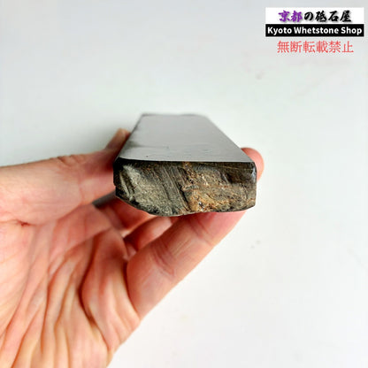 175g 硬さ軟め  丹波青砥 正本山 京都 天然砥石