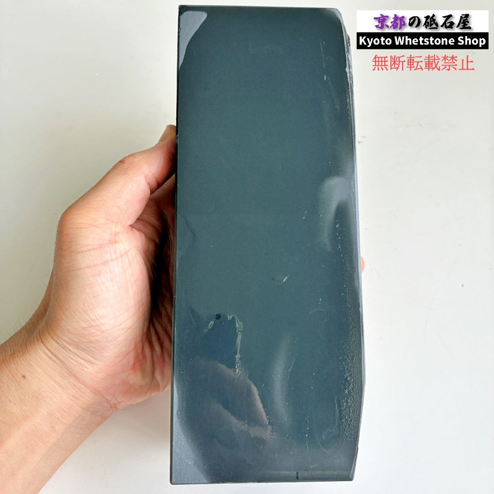 2335g 硬さ3  対馬砥石 長崎 天然砥石