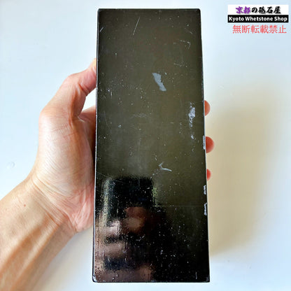 2310g 硬さ3  対馬砥石 長崎 天然砥石