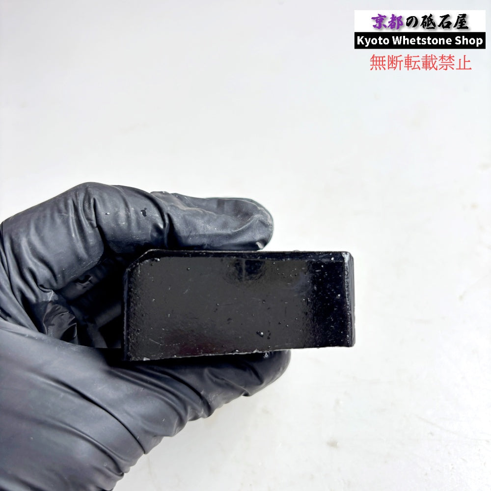 145g 硬さ3  対馬名倉 長崎 天然砥石