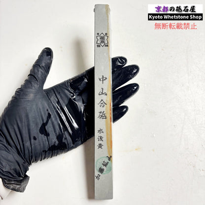 165g 硬さ硬め 水浅黄 中山合砥  正本山 京都 天然砥石