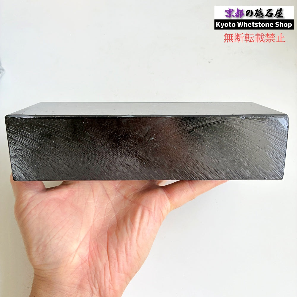 2366g 硬さ3  対馬砥石 長崎 天然砥石