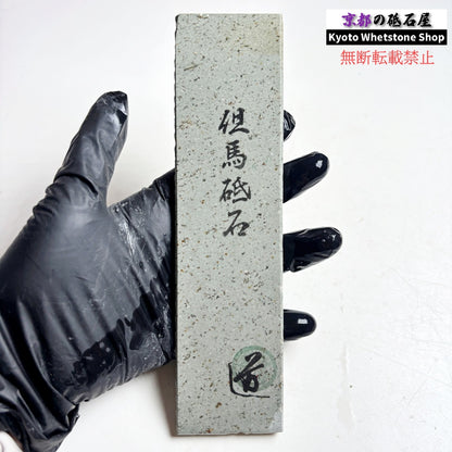 140g 硬さ中間  但馬砥石 兵庫 天然砥石