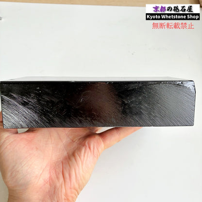 2375g 硬さ3  対馬砥石 長崎 天然砥石