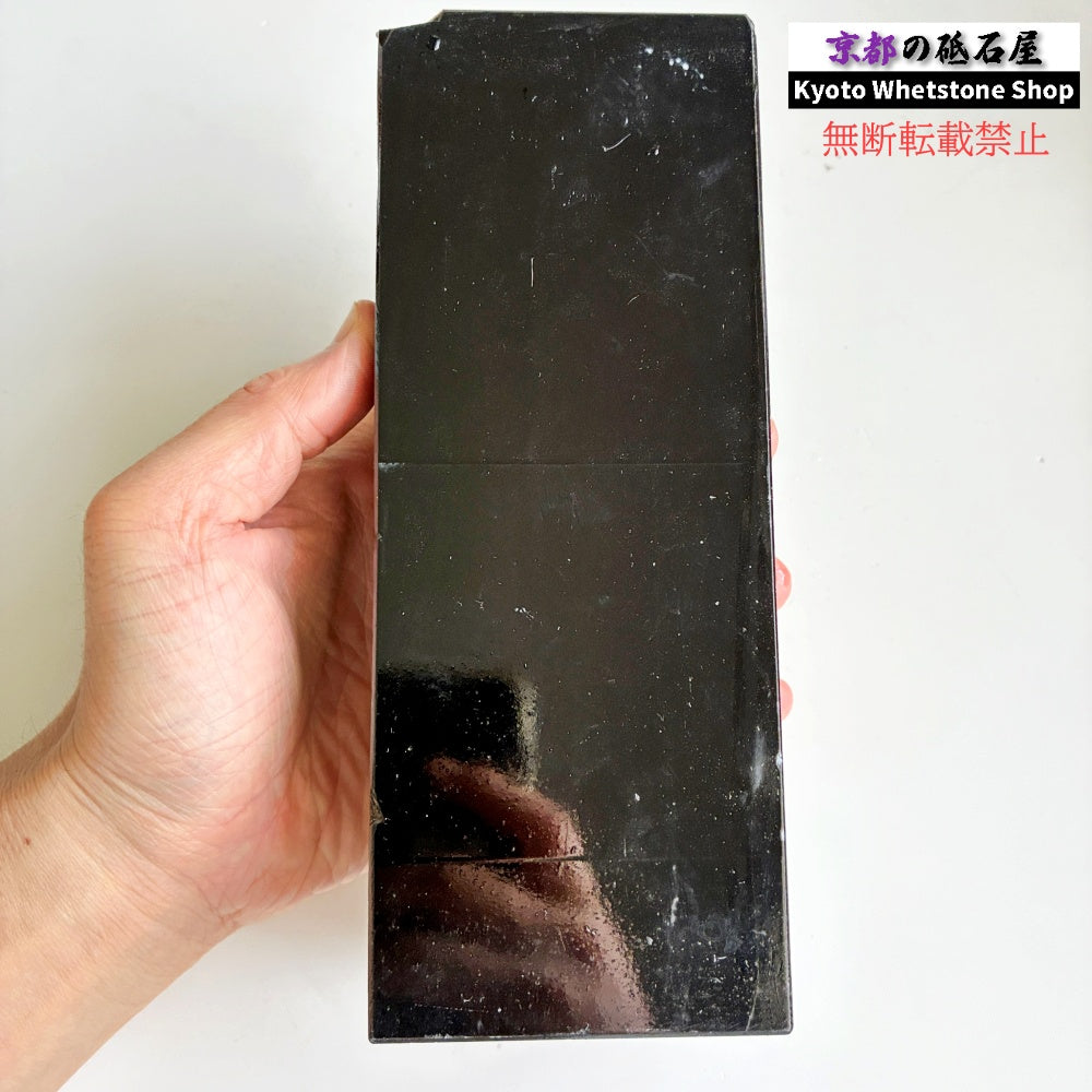 2310g 硬さ3  対馬砥石 長崎 天然砥石